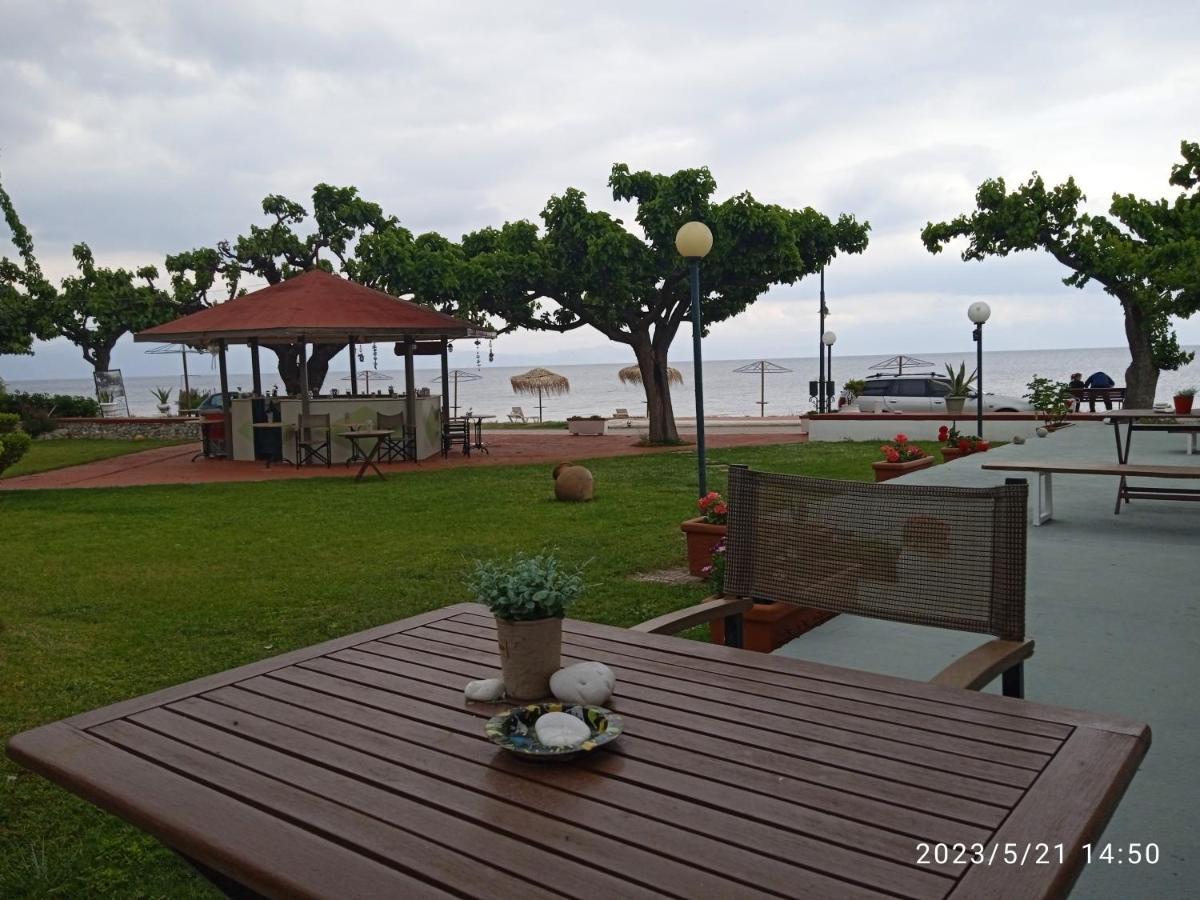 Evoikos Beach & Resort Livanátai Zewnętrze zdjęcie