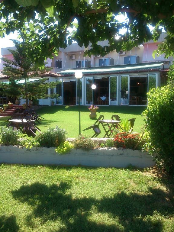 Evoikos Beach & Resort Livanátai Zewnętrze zdjęcie